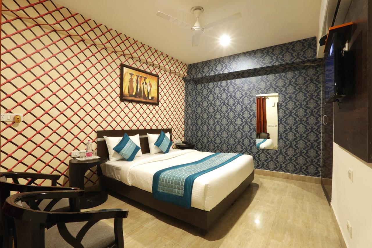 Hotel Airport Star Nuova Delhi Esterno foto