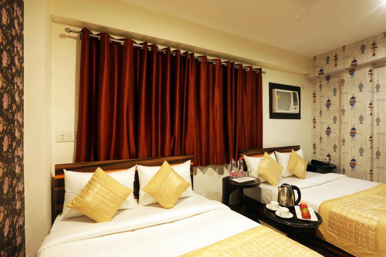Hotel Airport Star Nuova Delhi Esterno foto